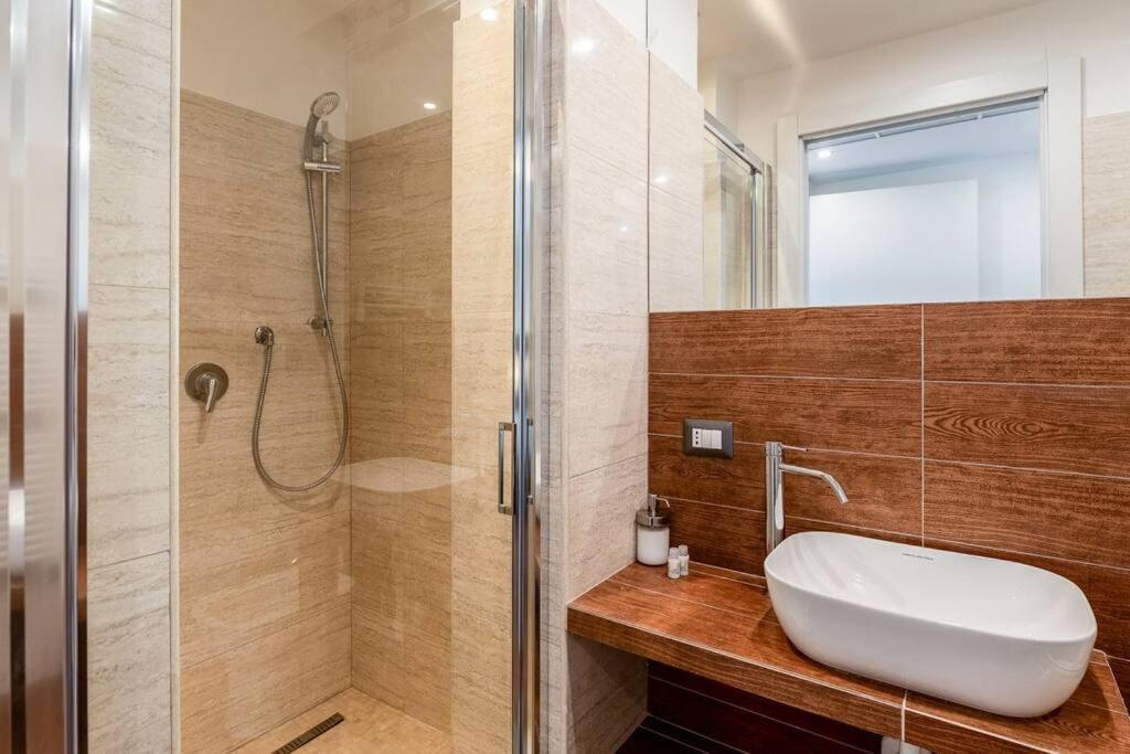 Dynamic Suite In Milan Exterior photo